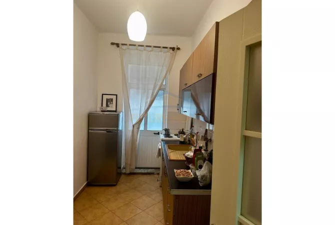 Shtepi ne shitje 1+1 ne Tirane - 185,000 Euro