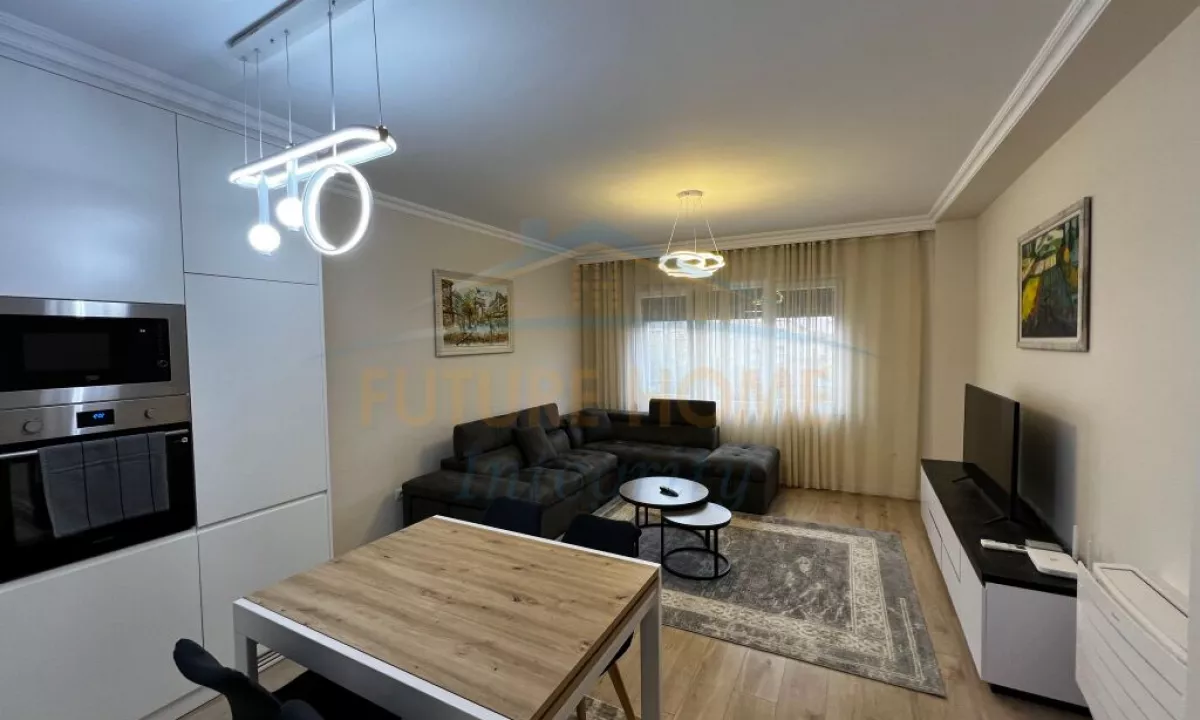 Shtepi me qera Apartament ne Tirane, 2+1, Mobilimi E mobiluar, Pagesa 1,100  Euro.