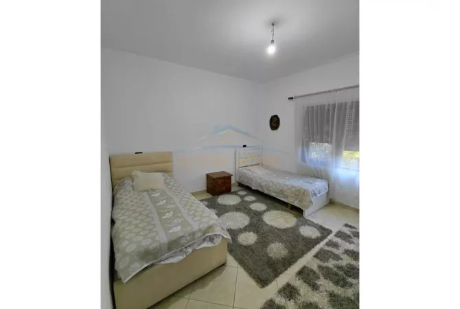 Shtepi ne shitje Shtepi Private ne Tirane, 3+1, Mobilimi E mobiluar, Pagesa 680,000  Euro.