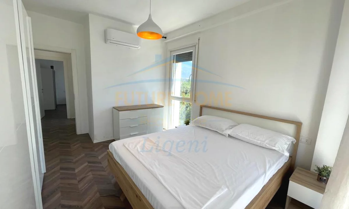Shtepi me qera Apartament ne Tirane, 2+1, Mobilimi E mobiluar, Pagesa 597  Euro.