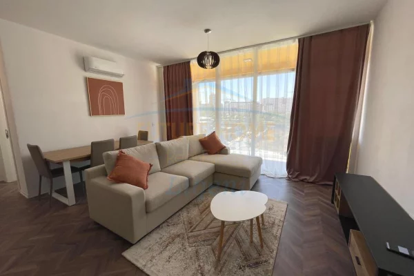 Shtepi me qera Apartament ne Tirane, 2+1, Mobilimi E mobiluar, Pagesa 597  Euro.