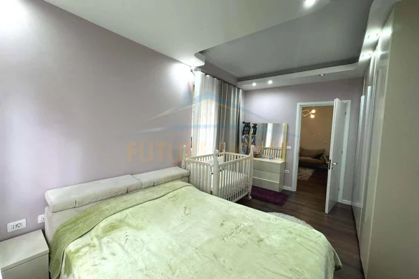 Shtepi me qera Apartament ne Tirane, 1+1, Mobilimi E mobiluar, Pagesa 598  Euro.