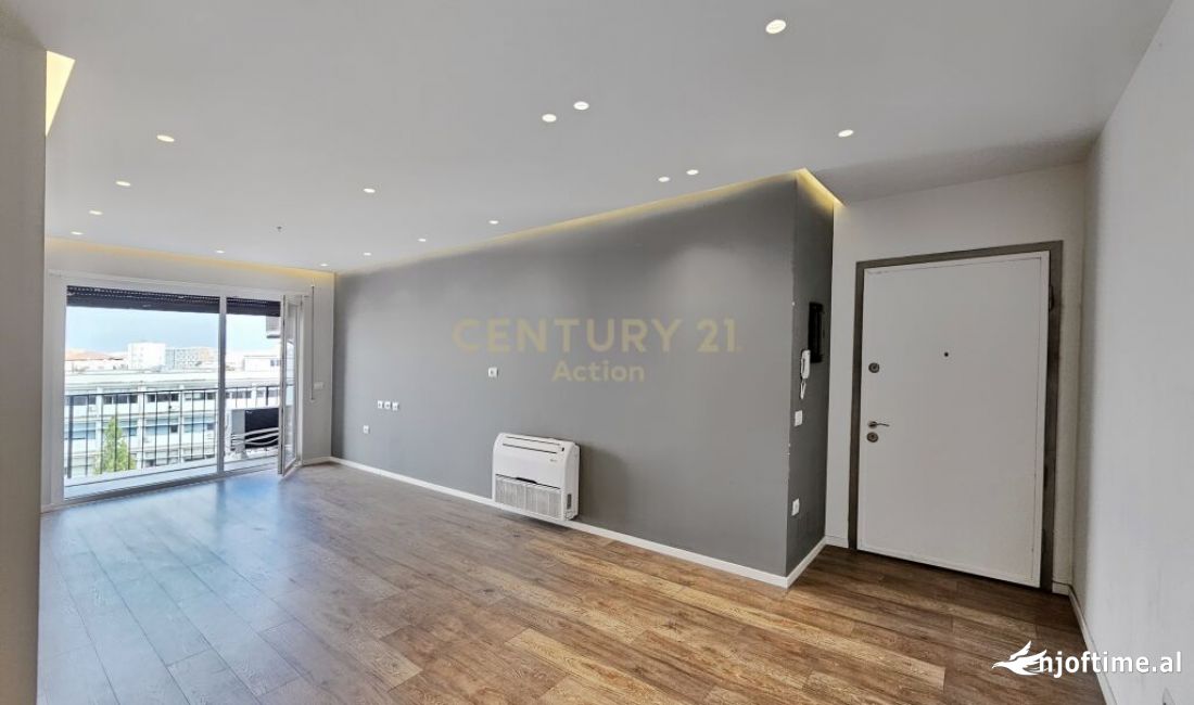 JEPET APARTAMENT 3+1 ME QIRA PER ZYRE,21 DHJETORI