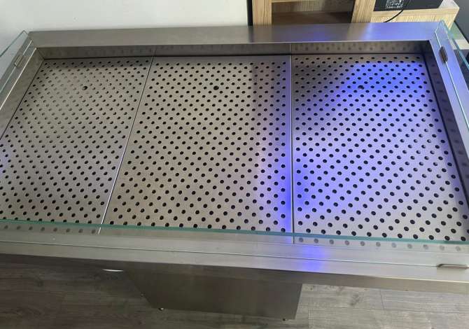 Pajisje biznesi ne shitje ne Tirane - 8,250 Euro