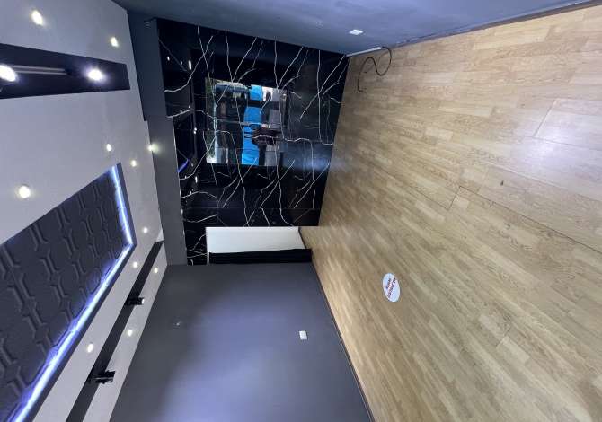 Ambient biznesi me qera 1+1 ne Tirane - 350 Euro