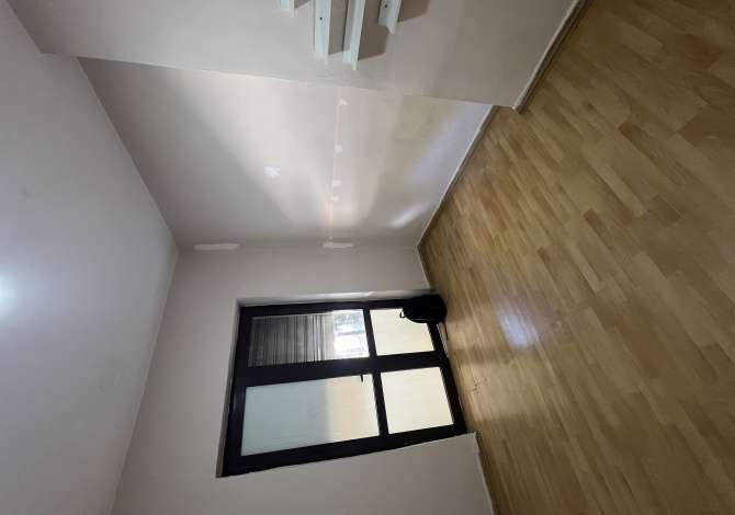 Ambient biznesi me qera 1+1 ne Tirane - 200 Euro