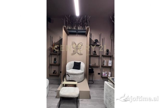 Business Property in Sale 1+1 in Tirana - 7,500 Euro