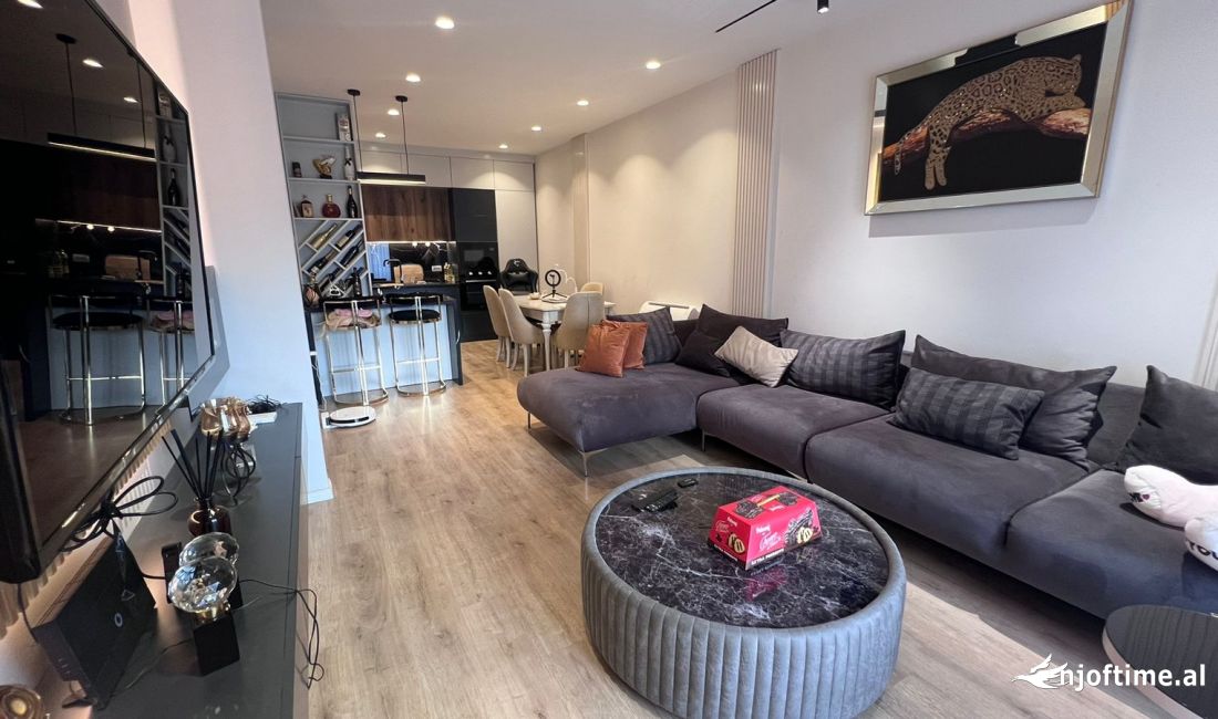 Apartment for rent in Tirana 2+1, Furnished