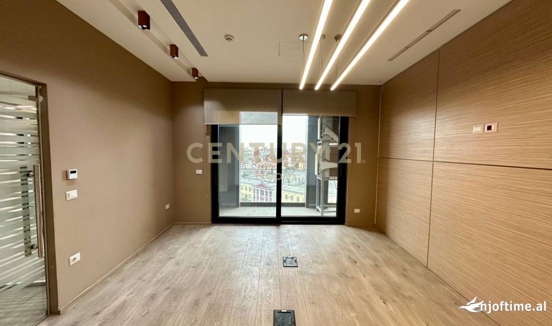 ZYRE MODERNE PER QIRA TEK PARK GATE RESIDENCE❗