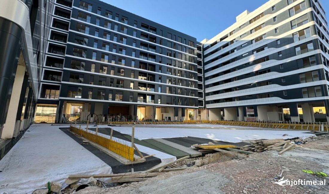 Apartment for sale in Tirana 3+1, Emty