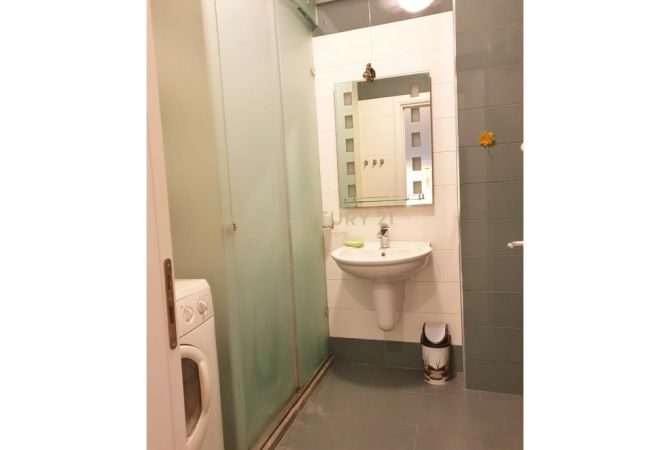 Appartamento in affitto a Tirana 2+1, Arredato