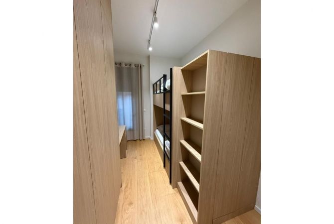 Appartamento in affitto a Tirana 2+1, Arredato