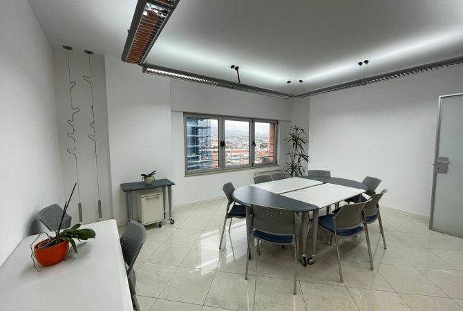 Zyra per qira te Galeria ETC