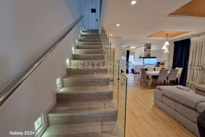 Villa di lusso in affitto a Tirana 3+1, Arredato