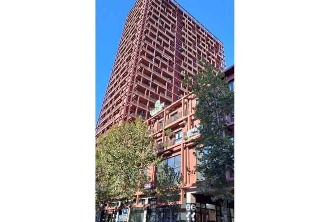 Ambient per zyra tek Garden Building, 160 m2