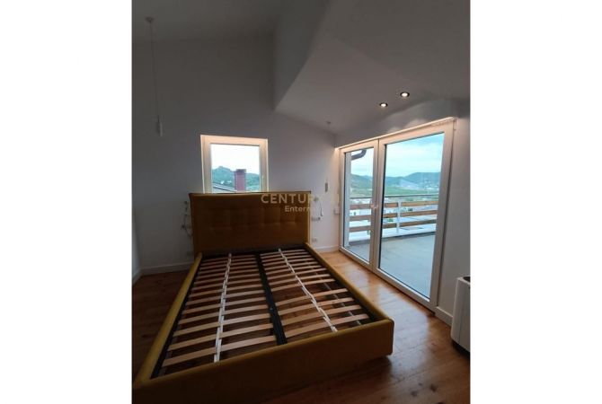 Villa di lusso in affitto a Tirana 3+1, Arredato