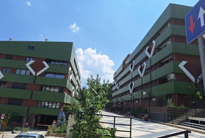 Appartamento in vendita a Tirana 2+1, Vuoto