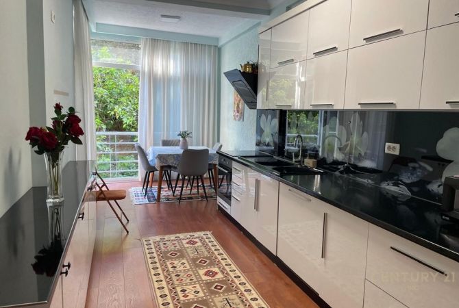 APARTAMENT 2+1 PER SHITJE TEK KODRA E DIELLIT !