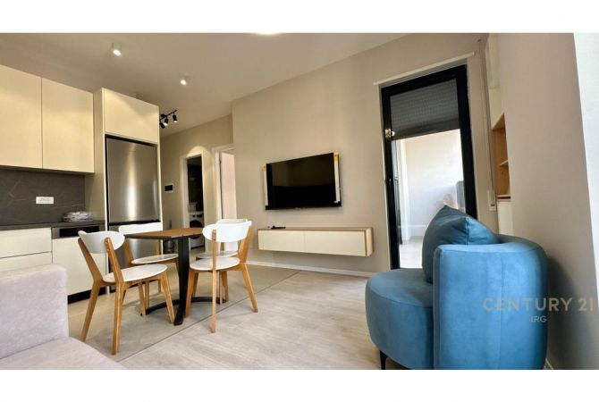 Jepet me qira apartament 1+1 në rrugën Karl Gega, pranë ish Stacionit të Trenit!