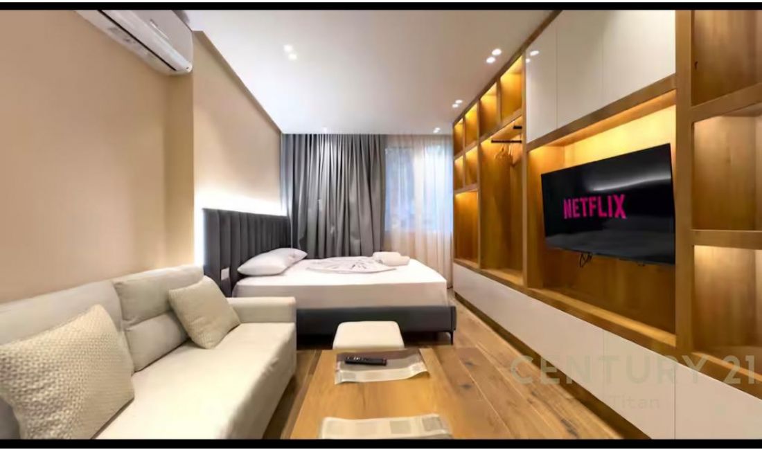 Prone unike luxury per shitje prane stadiumit Dinamo !