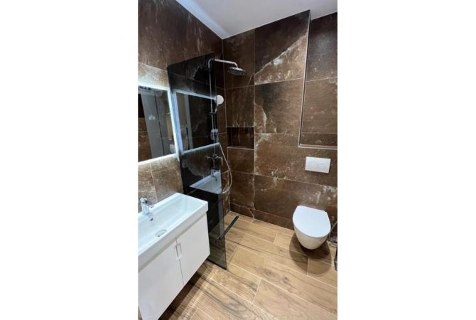 Business Property in Sale 5+1 in Tirana - 550,000 Euro