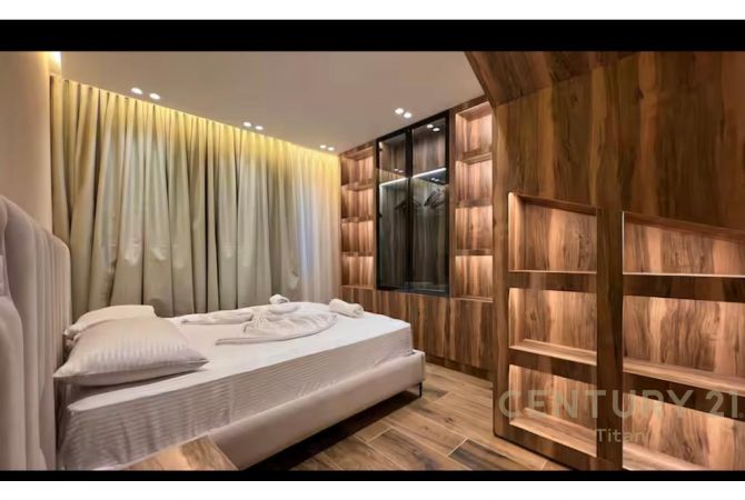 Prone unike luxury per shitje prane stadiumit Dinamo !