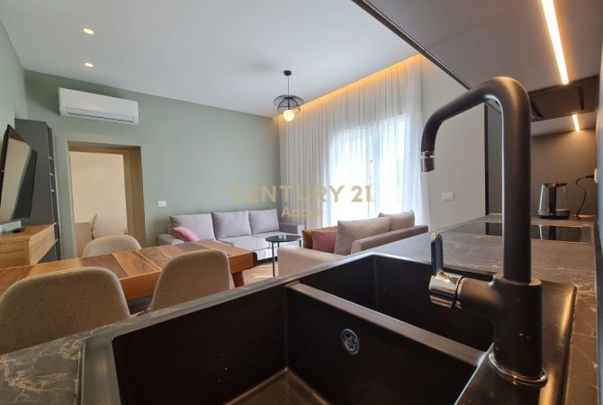 Apartment for sale in Tirana 2+1, Furnished
