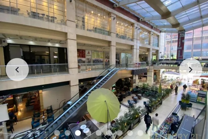 SHITET APARTAMENT 2+1+2+DEPO TE RR. BARRIKADAVE