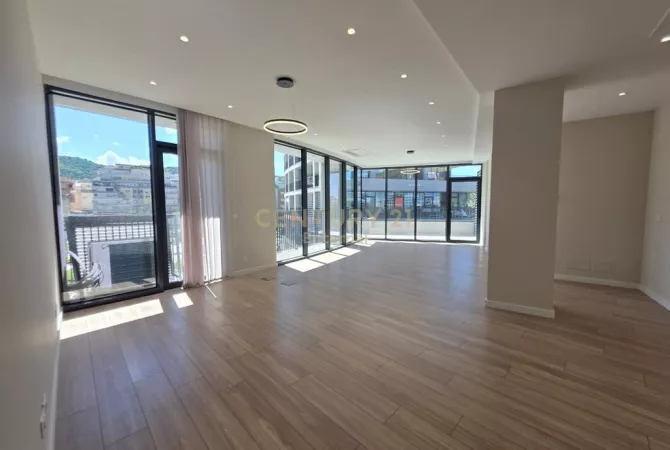 Zyre me Qera+Post parkimi Residenca Lake View!!