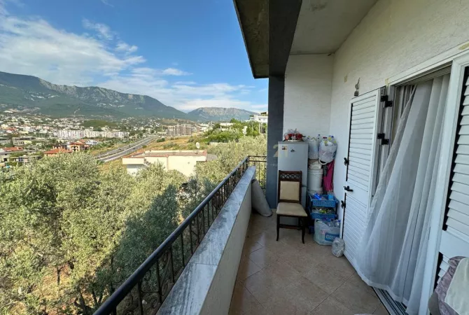 Luxury villas for sale in Tirana 3+1, Furnished