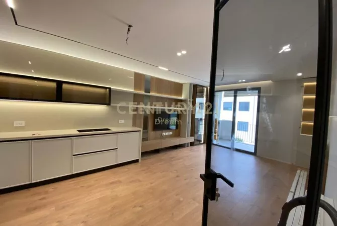 Shtepi ne shitje 2+1 ne Tirane - 299,000 Euro