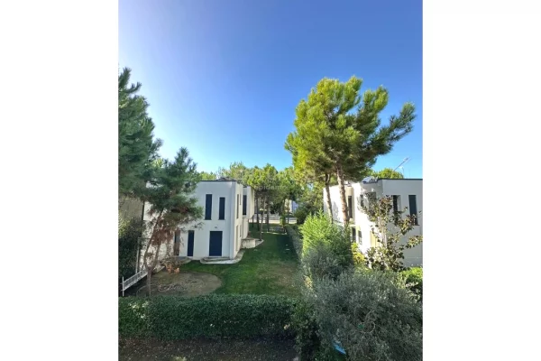 Appartamento in vendita a Durazzo 1+1, Arredato