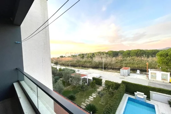 Appartamento in vendita a Durazzo 2+1, Arredato