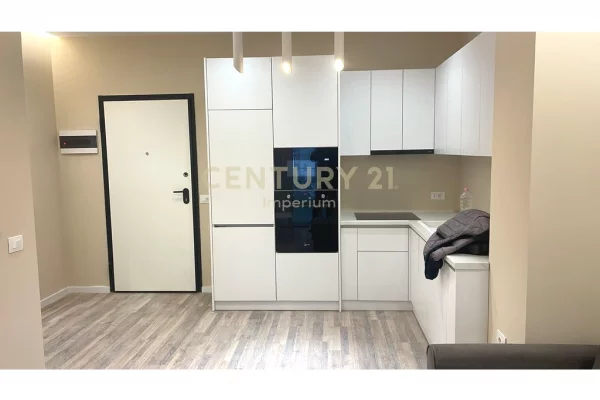 Appartamento in affitto a Tirana 1+1, Arredato