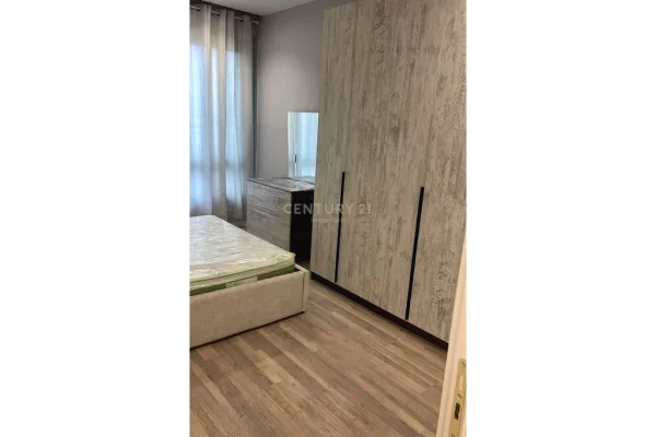 Appartamento in affitto a Tirana 1+1, Arredato