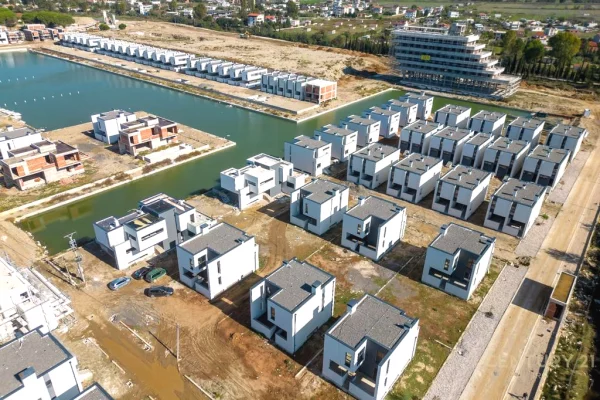 Villa di lusso in vendita a Durazzo 2+1, Vuoto