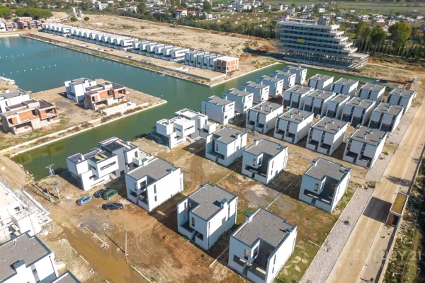 Appartamento in vendita a Durazzo 1+1, Vuoto