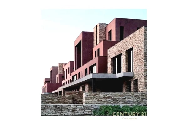 Appartamento in vendita a Durazzo 2+1, Vuoto