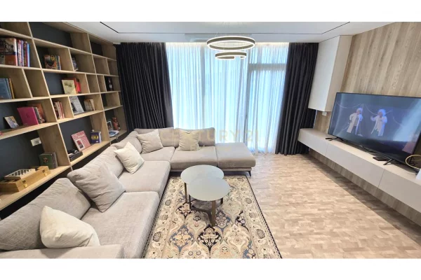 Shtepi ne shitje Apartament ne Tirane, 3+1, Mobilimi E mobiluar, Pagesa 780,000  Euro.