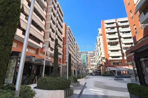 Business Property in Sale 1+1 in Tirana - 470,000 Euro