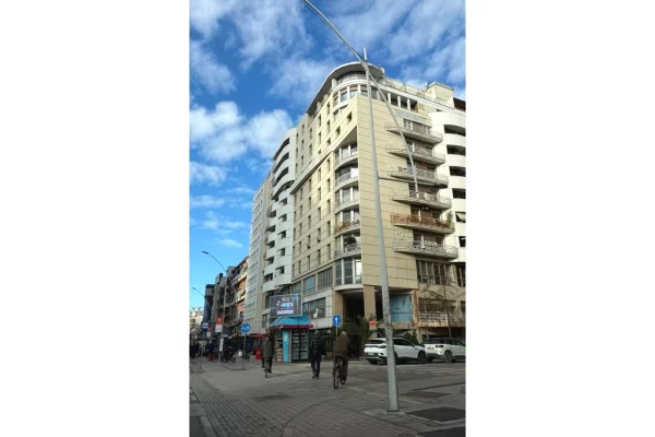 Ambient zyre per qira ne Qender