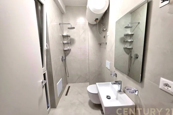 Villa di lusso in affitto a Tirana 3+1, Arredato