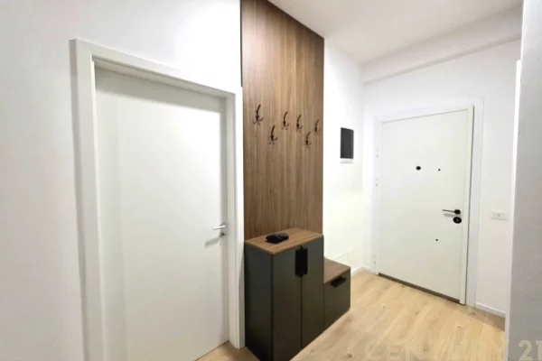 Villa di lusso in affitto a Tirana 3+1, Arredato