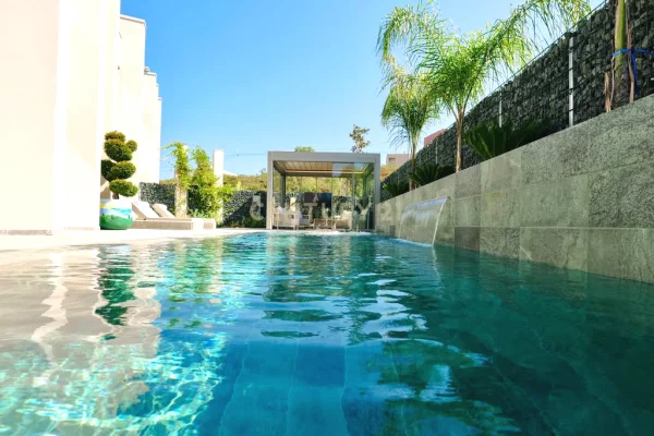 Shitet Vilë EKSKLUZIVE Orion Construction, Liqeni i Thatë