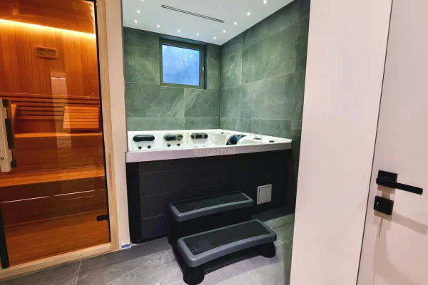 Luxury villas for sale in Tirana 3+1, Furnished