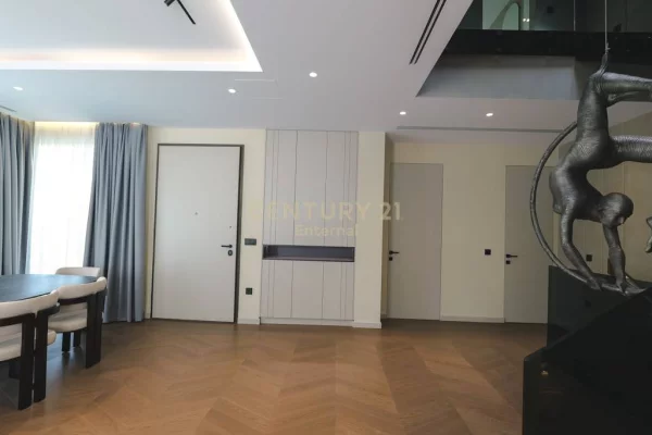 Luxury villas for sale in Tirana 3+1, Furnished
