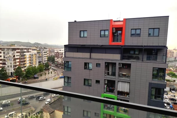 Appartamento in affitto a Tirana 3+1, Arredato