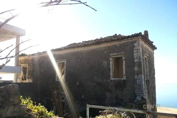 Apartment for sale in Himara 1+1, Emty