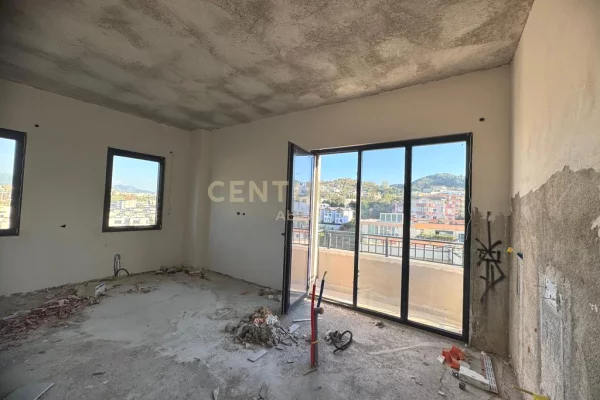Apartment for sale in Tirana 2+1, Emty