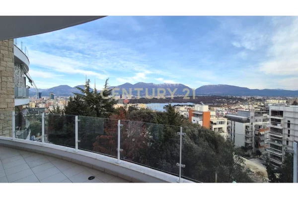 Casa in affitto 2+1 a Tirana - 1,000 Euro